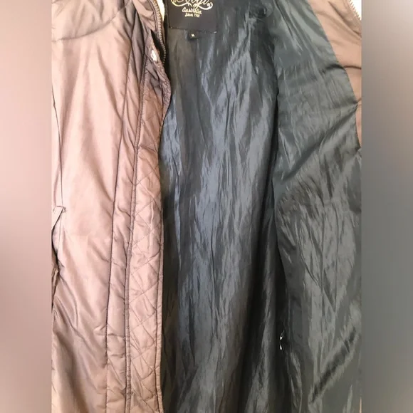 COOGI Vintage Women’s Belted Coat—Medium (Please see photos) - Picture 6 of 14